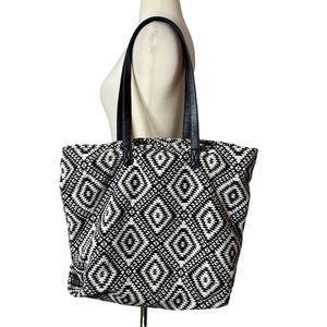 Joe Boxer Womens Aztec Tote Bag Large Black White Southwestern Boho Knit